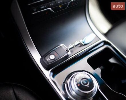 Синій Форд Едж, об'ємом двигуна 2 л та пробігом 145 тис. км за 18700 $, фото 4 на Automoto.ua