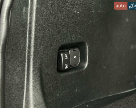 Синій Форд Едж, об'ємом двигуна 2 л та пробігом 130 тис. км за 15300 $, фото 54 на Automoto.ua