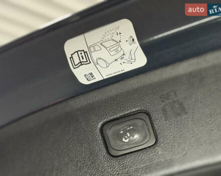 Синій Форд Едж, об'ємом двигуна 2 л та пробігом 130 тис. км за 15300 $, фото 53 на Automoto.ua