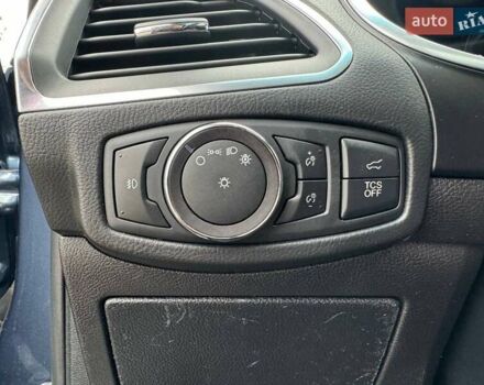 Синій Форд Едж, об'ємом двигуна 2 л та пробігом 60 тис. км за 18990 $, фото 16 на Automoto.ua