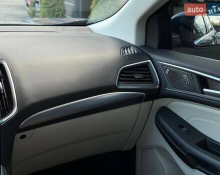 Форд Едж 2020 у Рівному на Automoto.ua Синій Форд Едж, об'ємом двигуна 2 л та пробігом 126 тис. км за 20500 $, фото 49 на Automoto.ua