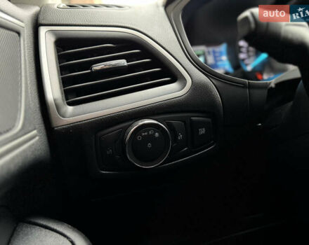 Синій Форд Едж, об'ємом двигуна 2 л та пробігом 178 тис. км за 22300 $, фото 14 на Automoto.ua