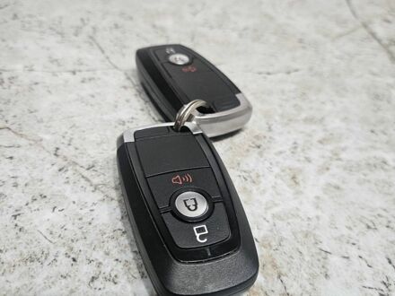 Синій Форд Едж, об'ємом двигуна 2 л та пробігом 99 тис. км за 17800 $, фото 1 на Automoto.ua