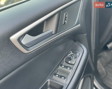 Зелений Форд Едж, об'ємом двигуна 2 л та пробігом 12 тис. км за 21300 $, фото 25 на Automoto.ua