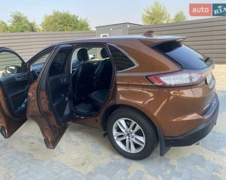 Помаранчевий Форд Едж, об'ємом двигуна 2 л та пробігом 143 тис. км за 19500 $, фото 5 на Automoto.ua
