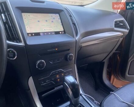 Помаранчевий Форд Едж, об'ємом двигуна 2 л та пробігом 143 тис. км за 19500 $, фото 13 на Automoto.ua