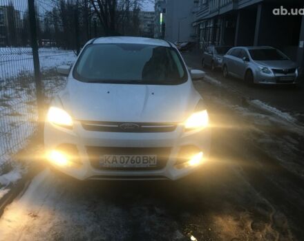 Белый Форд Эскейп, объемом двигателя 1.6 л и пробегом 184 тыс. км за 13000 $, фото 5 на Automoto.ua