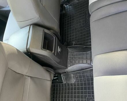 Белый Форд Эскейп, объемом двигателя 1.6 л и пробегом 118 тыс. км за 10500 $, фото 16 на Automoto.ua