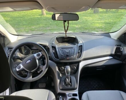 Белый Форд Эскейп, объемом двигателя 1.6 л и пробегом 118 тыс. км за 10500 $, фото 17 на Automoto.ua