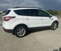 Білий Форд Ескейп, об'ємом двигуна 1.5 л та пробігом 201 тис. км за 10600 $, фото 2 на Automoto.ua