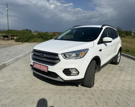Білий Форд Ескейп, об'ємом двигуна 1.5 л та пробігом 201 тис. км за 10600 $, фото 4 на Automoto.ua