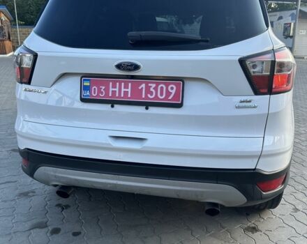 Білий Форд Ескейп, об'ємом двигуна 1.5 л та пробігом 230 тис. км за 10200 $, фото 5 на Automoto.ua