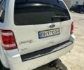Белый Форд Эскейп, объемом двигателя 2.5 л и пробегом 320 тыс. км за 8200 $, фото 7 на Automoto.ua