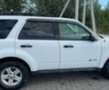 Білий Форд Ескейп, об'ємом двигуна 2.49 л та пробігом 418 тис. км за 7300 $, фото 1 на Automoto.ua