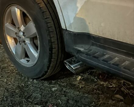 Белый Форд Эскейп, объемом двигателя 3 л и пробегом 220 тыс. км за 8500 $, фото 7 на Automoto.ua