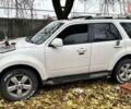 Белый Форд Эскейп, объемом двигателя 3 л и пробегом 220 тыс. км за 8500 $, фото 7 на Automoto.ua