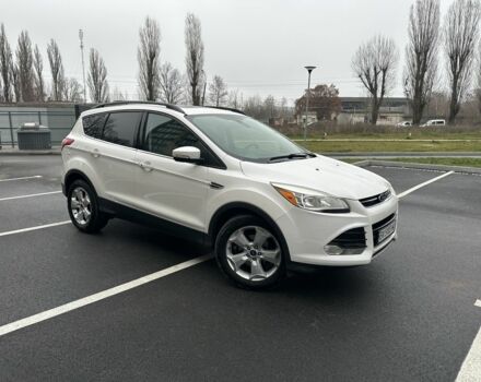 Белый Форд Эскейп, объемом двигателя 1.6 л и пробегом 265 тыс. км за 10700 $, фото 1 на Automoto.ua