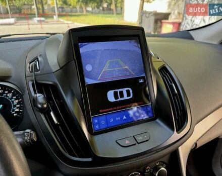 Белый Форд Эскейп, объемом двигателя 1.6 л и пробегом 190 тыс. км за 9999 $, фото 21 на Automoto.ua