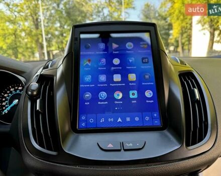 Белый Форд Эскейп, объемом двигателя 1.6 л и пробегом 190 тыс. км за 9999 $, фото 22 на Automoto.ua