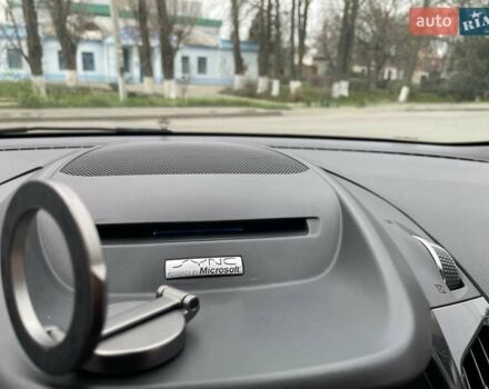 Білий Форд Ескейп, об'ємом двигуна 2 л та пробігом 142 тис. км за 11700 $, фото 18 на Automoto.ua