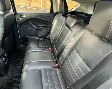 Білий Форд Ескейп, об'ємом двигуна 2 л та пробігом 261 тис. км за 10000 $, фото 3 на Automoto.ua