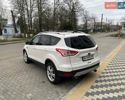 Білий Форд Ескейп, об'ємом двигуна 2 л та пробігом 142 тис. км за 11700 $, фото 4 на Automoto.ua