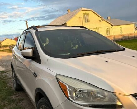 Білий Форд Ескейп, об'ємом двигуна 2 л та пробігом 166 тис. км за 11700 $, фото 1 на Automoto.ua