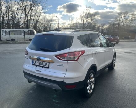 Білий Форд Ескейп, об'ємом двигуна 2 л та пробігом 261 тис. км за 10000 $, фото 1 на Automoto.ua
