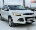 Белый Форд Эскейп, объемом двигателя 1.6 л и пробегом 195 тыс. км за 8500 $, фото 1 на Automoto.ua
