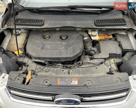 Білий Форд Ескейп, об'ємом двигуна 2 л та пробігом 142 тис. км за 11700 $, фото 21 на Automoto.ua