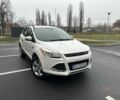 Белый Форд Эскейп, объемом двигателя 1.6 л и пробегом 265 тыс. км за 10700 $, фото 1 на Automoto.ua