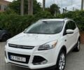 Белый Форд Эскейп, объемом двигателя 2 л и пробегом 162 тыс. км за 10000 $, фото 1 на Automoto.ua