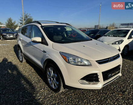 Білий Форд Ескейп, об'ємом двигуна 2 л та пробігом 173 тис. км за 12999 $, фото 1 на Automoto.ua