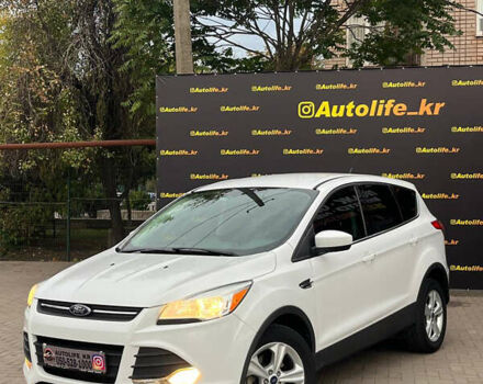 Белый Форд Эскейп, объемом двигателя 1.6 л и пробегом 163 тыс. км за 9800 $, фото 1 на Automoto.ua