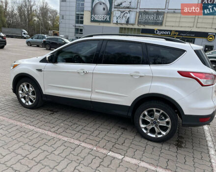 Білий Форд Ескейп, об'ємом двигуна 2 л та пробігом 215 тис. км за 11750 $, фото 3 на Automoto.ua