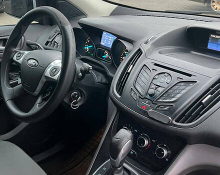 Белый Форд Эскейп, объемом двигателя 1.6 л и пробегом 163 тыс. км за 9800 $, фото 9 на Automoto.ua