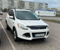 Білий Форд Ескейп, об'ємом двигуна 2 л та пробігом 215 тис. км за 11750 $, фото 4 на Automoto.ua