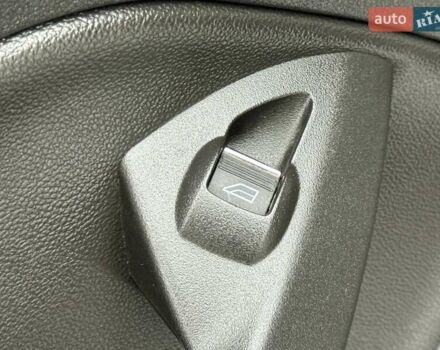 Белый Форд Эскейп, объемом двигателя 2 л и пробегом 145 тыс. км за 11650 $, фото 34 на Automoto.ua