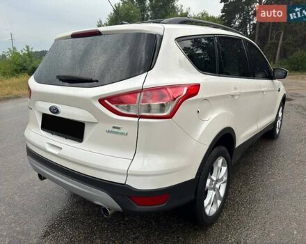 Белый Форд Эскейп, объемом двигателя 2 л и пробегом 145 тыс. км за 11650 $, фото 14 на Automoto.ua