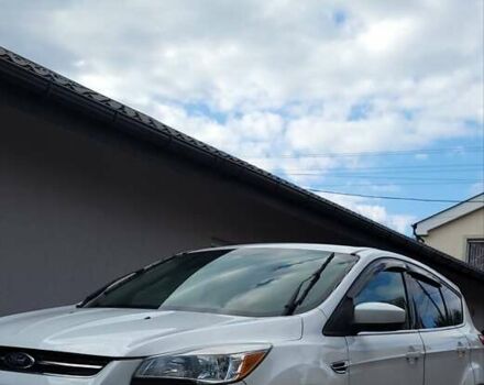 Білий Форд Ескейп, об'ємом двигуна 1.6 л та пробігом 195 тис. км за 10200 $, фото 4 на Automoto.ua