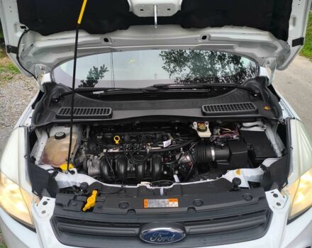 Білий Форд Ескейп, об'ємом двигуна 2.5 л та пробігом 200 тис. км за 10500 $, фото 7 на Automoto.ua