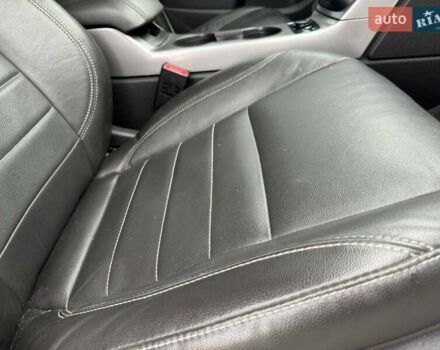 Белый Форд Эскейп, объемом двигателя 2 л и пробегом 145 тыс. км за 11650 $, фото 51 на Automoto.ua