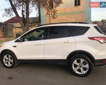 Білий Форд Ескейп, об'ємом двигуна 1.6 л та пробігом 247 тис. км за 10500 $, фото 5 на Automoto.ua