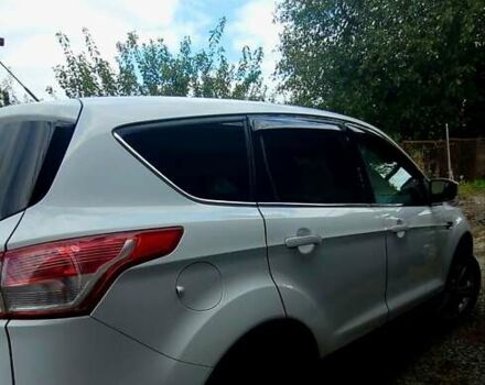 Білий Форд Ескейп, об'ємом двигуна 1.6 л та пробігом 195 тис. км за 10200 $, фото 9 на Automoto.ua