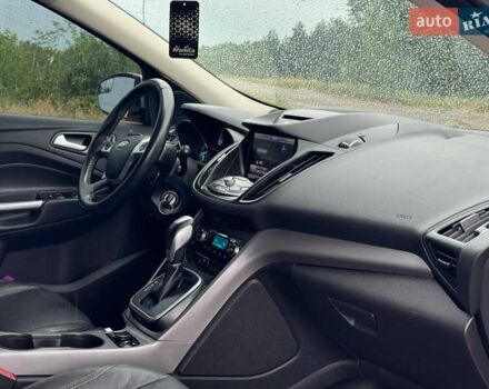 Белый Форд Эскейп, объемом двигателя 2 л и пробегом 145 тыс. км за 11650 $, фото 48 на Automoto.ua