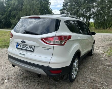 Білий Форд Ескейп, об'ємом двигуна 2 л та пробігом 230 тис. км за 11500 $, фото 1 на Automoto.ua