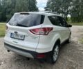 Білий Форд Ескейп, об'ємом двигуна 2 л та пробігом 230 тис. км за 11500 $, фото 1 на Automoto.ua