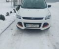 Белый Форд Эскейп, объемом двигателя 2.5 л и пробегом 102 тыс. км за 9500 $, фото 1 на Automoto.ua