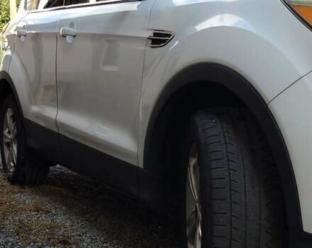 Білий Форд Ескейп, об'ємом двигуна 1.6 л та пробігом 195 тис. км за 10200 $, фото 11 на Automoto.ua