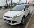 Белый Форд Эскейп, объемом двигателя 2 л и пробегом 190 тыс. км за 11700 $, фото 1 на Automoto.ua